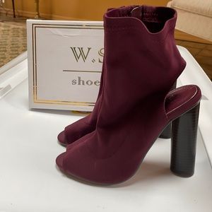 New, never worn, Wine Colored heels. Size 8, color: wine.